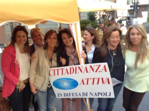 Sette meravigliose socie di Cittadinanza a Piazza Santa Caterina a Chiaia